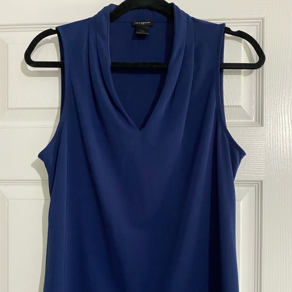 Ann Taylor Tank Blouse in Navy blue